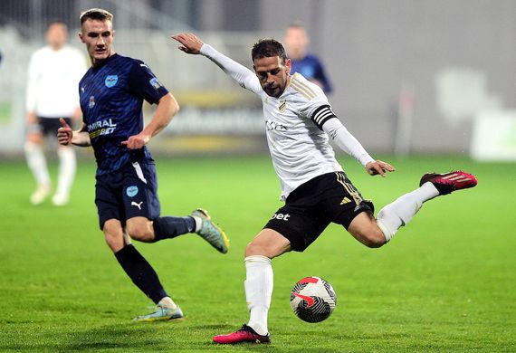 Nhận định soi kèo Cukaricki vs Zeleznicar lúc 00h00 ngày 24/5/2025